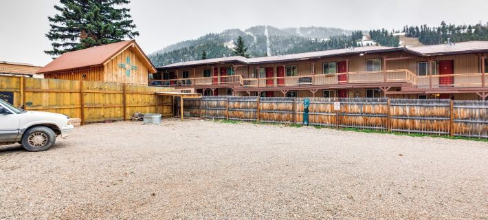 Steps to Main Street! Cozy Red River Getaway Ξενοδοχεία στην πόλη Red River