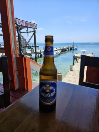 Jungle Beach House, Hidden in the Jungle, Yet Just a 6 Minute Walk to The Beach!