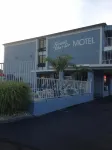 Fenwick Islander Motel Отели в г. 