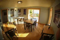 Roam Inn Hotel di Munising