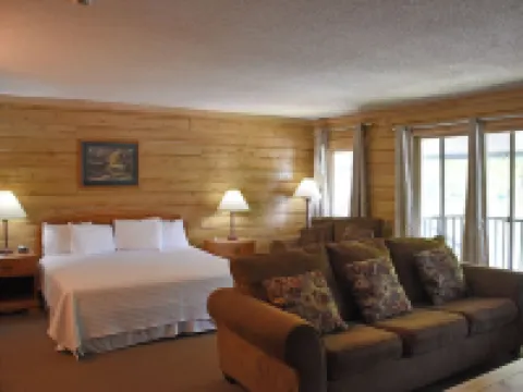 Paddle Wheel Inn Hotels in Ogle County