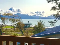 Driftwood Inn - Mountain view