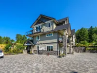Brookside Inn Boutique Hotel Hotels in Abbotsford