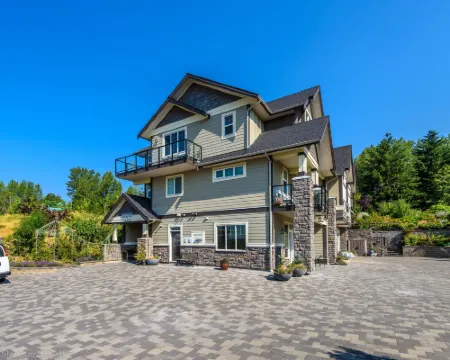Brookside Inn Boutique Hotel Hotels in Abbotsford