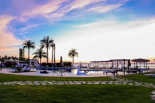 La Posada Hotel & Beach Club Hotels in La Paz