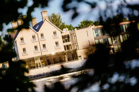 Ice House Hotel Отели в г. Инишкрон