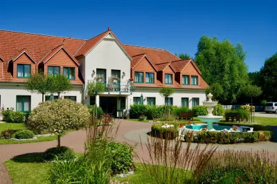 Schwedenhaus in der Hotelanlage Tarnewitzer Hof Hotel di Tarnewitz