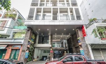 Cherry Hotel and Apartment