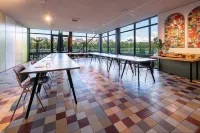 Stayokay Hostel Maastricht - Frühstück