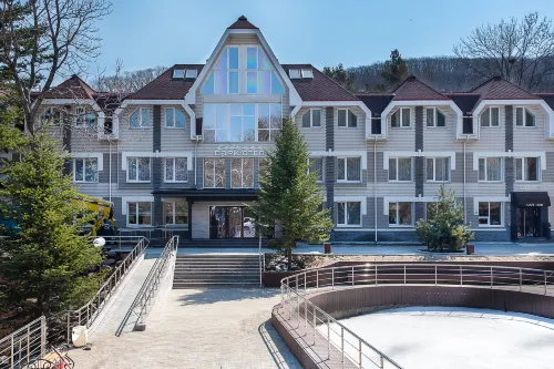 Sedanka Park Hotel