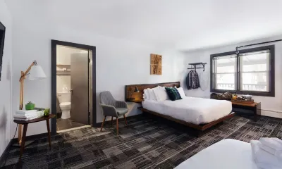 Main and Mountain Hotels near Okemo Mountain Resort