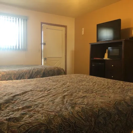 Exxon Quik Stop & Motel