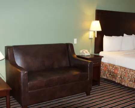 Regency Inn Pittsburg Hotels in Pittsburg