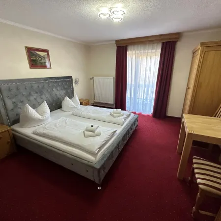 Hotel Gundl Alm