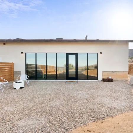 Back Haus - Views, Dark Skies and Fire Pit! 1 Bedroom Home by RedAwning