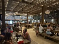 Straw Hat Surf Hostel - พร้อมอาหารเช้า