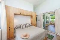 3BR Beach House w/ Pool - Las Palmitas Hotels in Paraiso