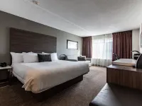 The Atlas° Hotel Hotels near Grasslands