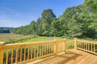 Serene Home 2 Decks, 3 Mi to Blue Ridge Pkwy - 3 tähden