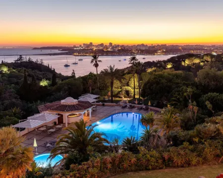 Hotel Casabela Hotels in Ferragudo