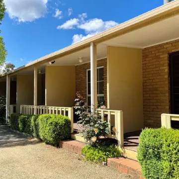 Bright Avenue Motor Inn