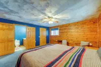Oswegatchie River Cabin w/ Kayaks + Fire Pit! - parking