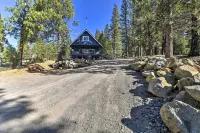 Home with Hot Tub ~ 1/2 Mile to Boat Launch! - 3-Star