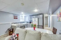 Shawnee Vacation Rental ~ 11 Mi to Kansas City!