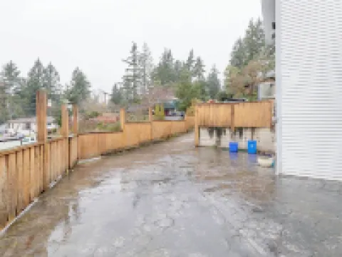 Entire Guest Suite in Thetis Height Hotels in Langford