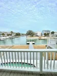 Cozy 5BR-2BA Cottage on Canal, Private Heated Pool, Private Boat Dock