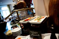 Hotel von Euch - Breakfast