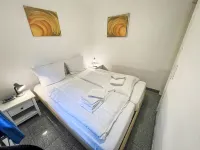 Fewo 2 in ruhigem Haus Hotels in Tinnum