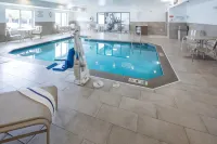 Holiday Inn Express & Suites CHICAGO WEST - ST CHARLES by IHG - Pools