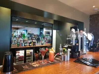 Queens Hotel & Spa - bar