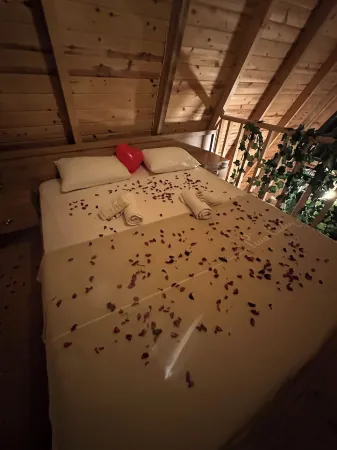 Poyraz bungalov Отели в г. Hosdere Koyu