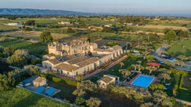 ตอร์เรดอนวีร์จิลโย คันทรีโฮเทล โรงแรมใน