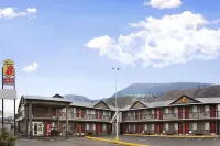 Super 8 by Wyndham Kamloops East Hotels near BC Wildlife Park