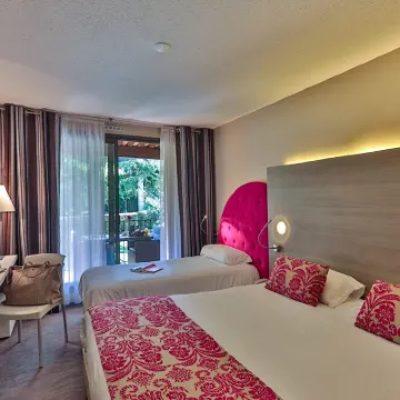 Servotel Castagniers Hotels near Chateau de Bellet