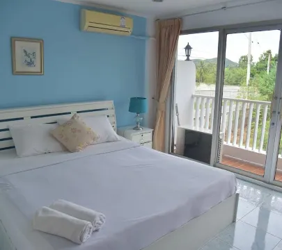 ห้องดีลักซ์ สำหรับสามท่าน