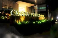 Crown Prince Hotel Surabaya Managed by Midtown Indonesia Các khách sạn gần Joko Dolog Buddhist Statue