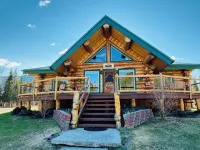 Cloudberry Cabin Hotels in Tok
