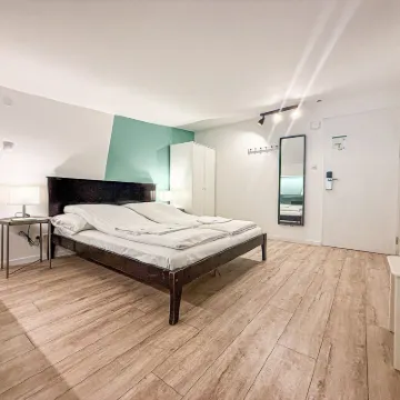 Chesscom Guesthouse Hotels near Ferenc Liszt Intl. Airport