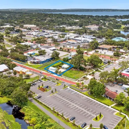 Beautiful 1 bedroom/1 bath unit in Downtown Clermont at Lake Minneola