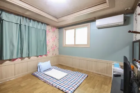 Ulleung Donghaejang Motel