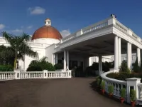 泰姬陵路克瑙飯店 勒克瑙住宿飯店