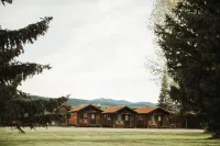 Teton Valley Resort Hotels in Victor