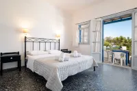 Naoussa Hotel Paros by Booking Kottas
