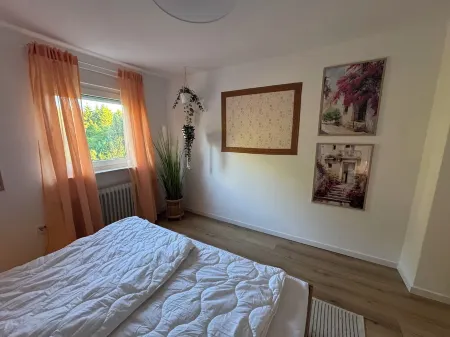 Apartment Siebenbergen - cozy, modern apartment in East Frisia Leer Отели рядом с достопримечательностью «Weihnachtliche Rathausstraße»