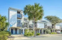 300 Ocean Mile B1, 3 bed 3 bath, Pet Friendly, community pool., SGI State Park.. Hotels near Apalachicola National Estuarine Research Reserve