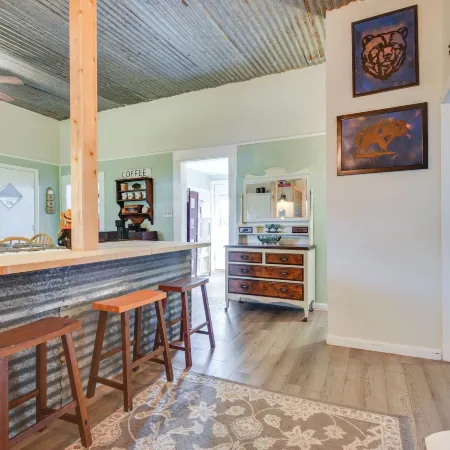 Countryside Retreat w/ Pasture Views in Hominy